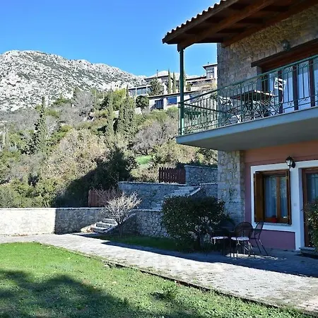 Kastalia Country Home Arachova Extérieur photo