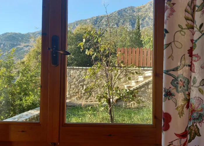 Kastalia Country Home